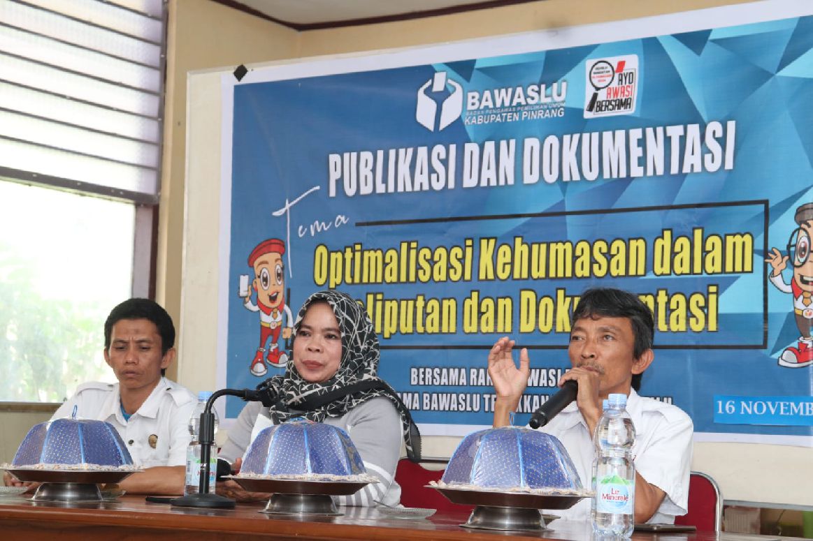 Kordiv HP2H himbau seluruh staf Bawaslu Pinrang bersinergi  Melaksanakan tugas kehumasan