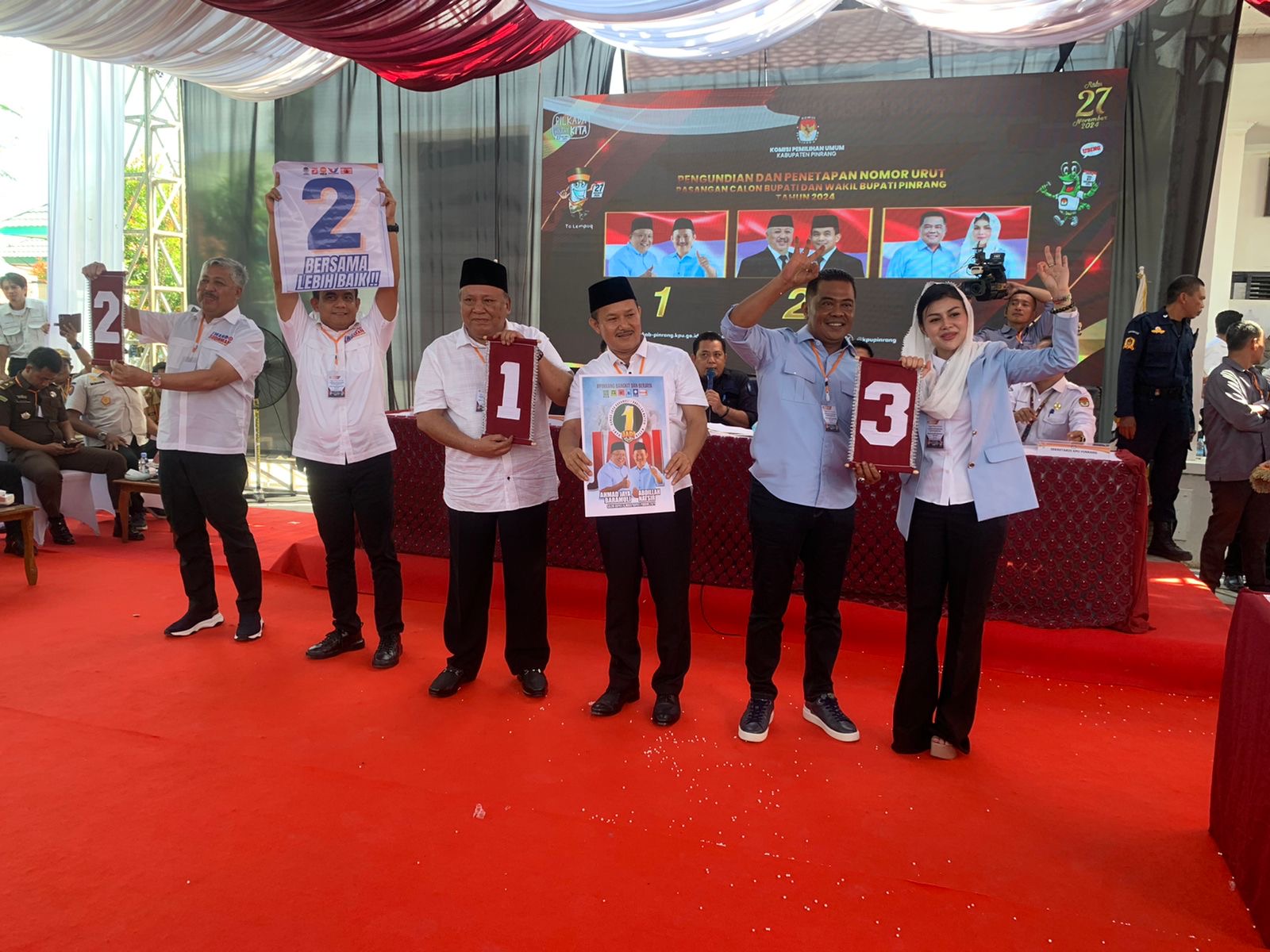 Pasangan calon Bupati dan Wakil Bupati Pinrang