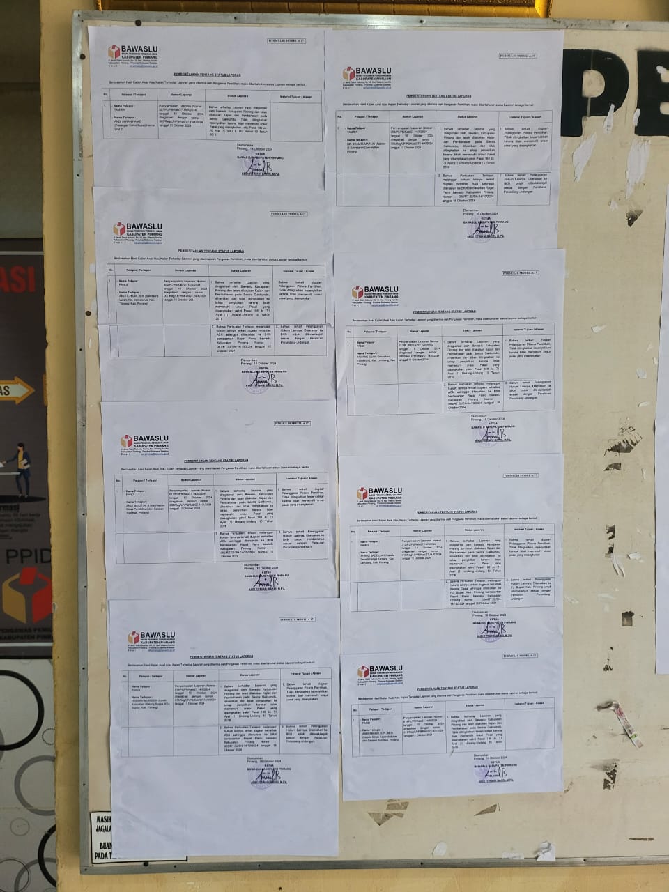 Status laporan di tempel di kantor Bawaslu Pinrang