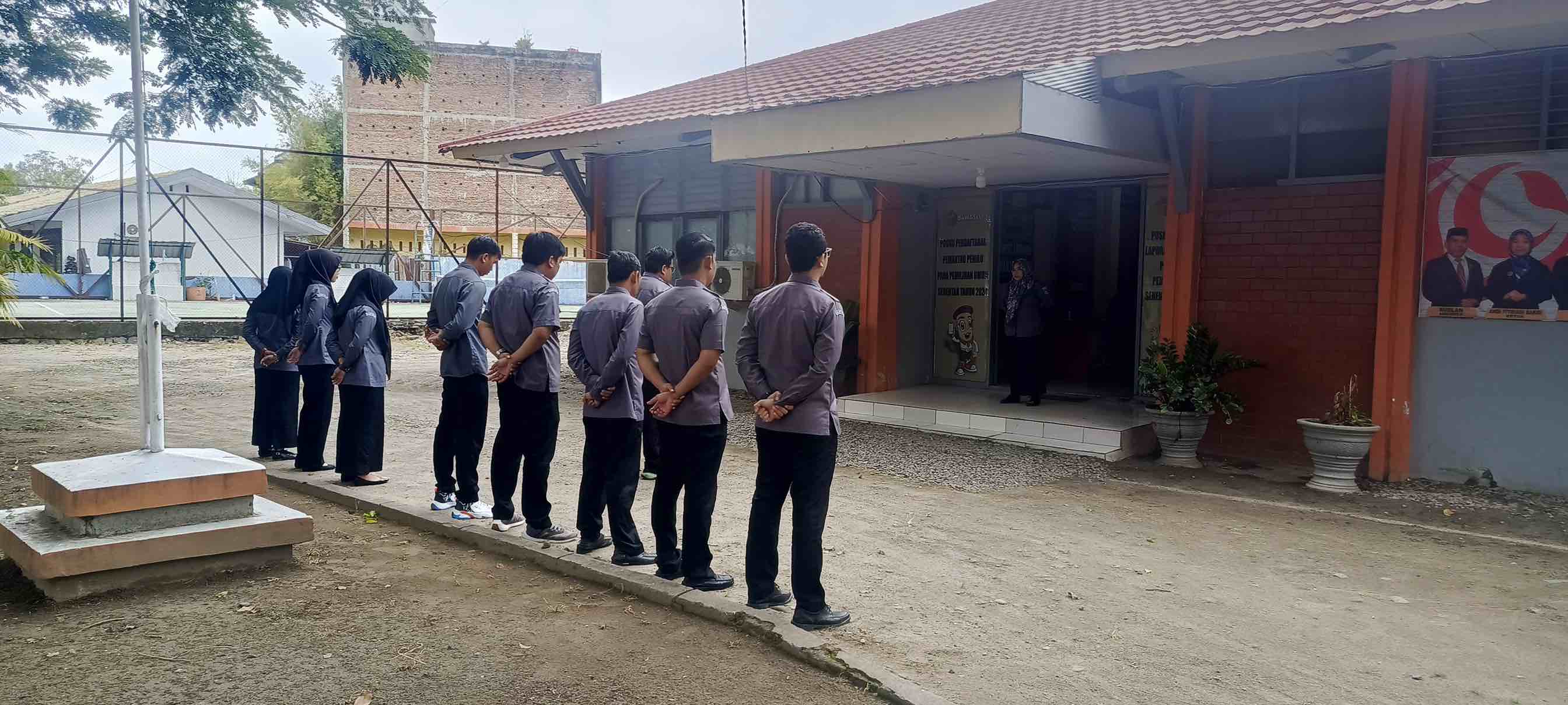 Bawaslu Pinrang Gelar Apel Pagi Rutin Setiap Hari Senin, Kepala Sekretariat Jadi Pembina Apel