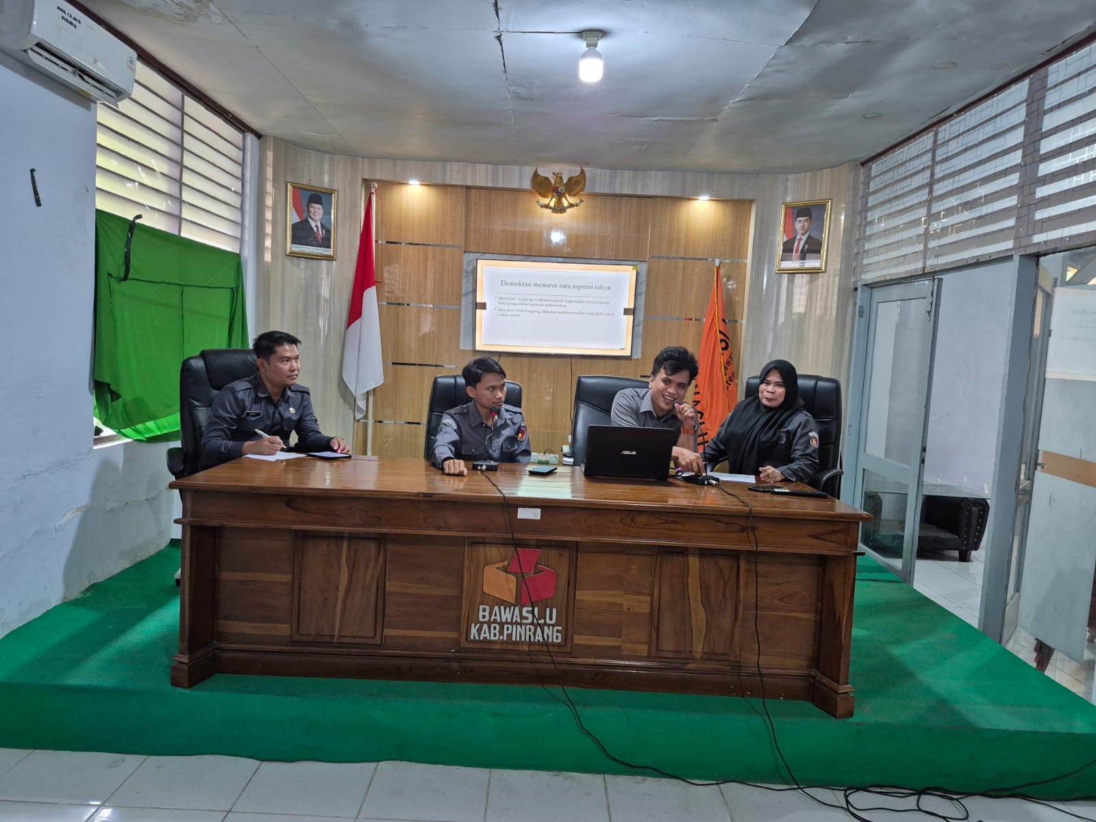 Jelang Sosialisasi Pengawasan Partisipatif, Bawaslu Pinrang Gelar Rapat Koordinasi Fokuskan Strategi ke Pemilih Pemula