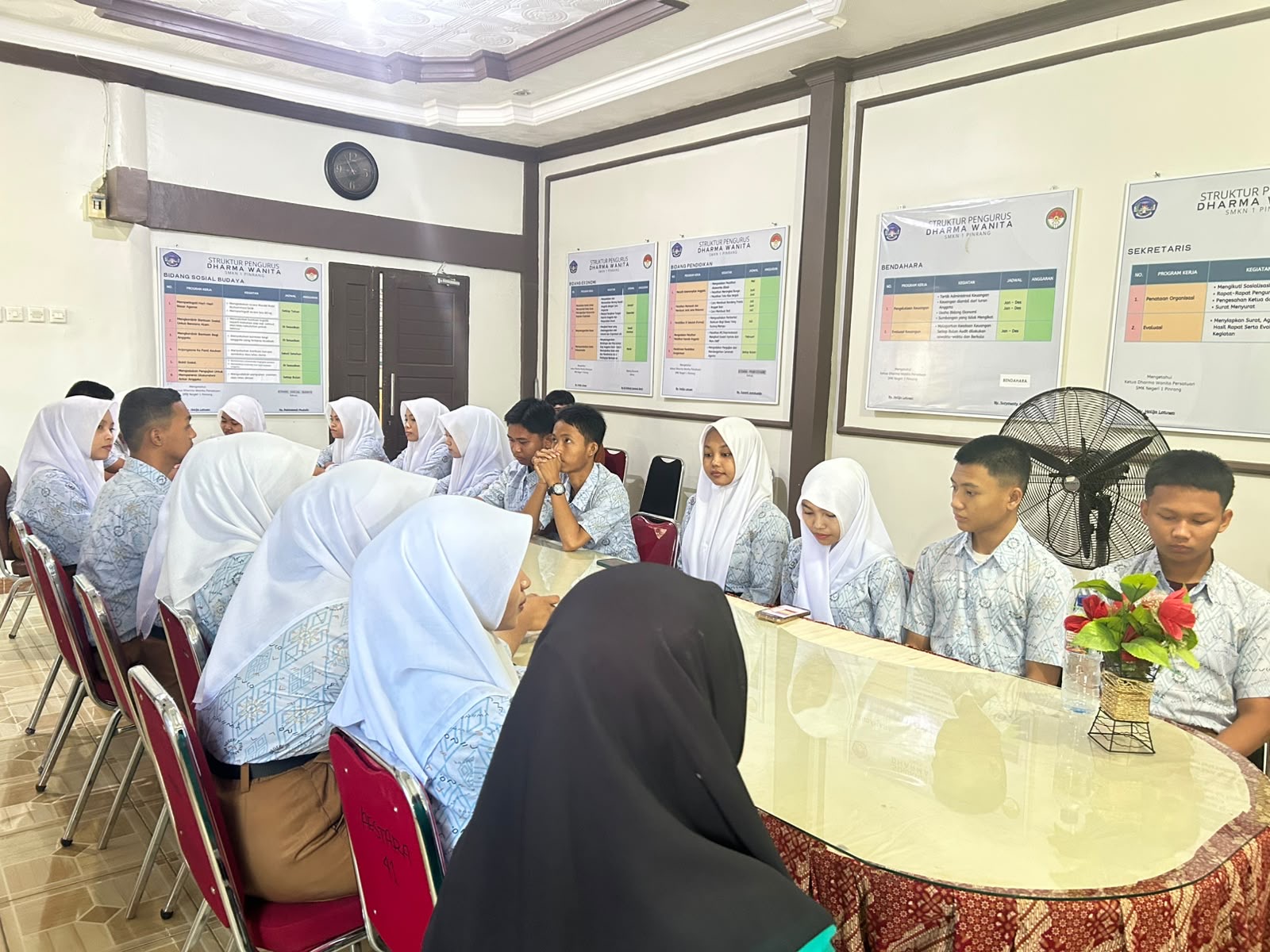 Bawaslu Pinrang Beri Pendampingan Pengawasan Pilketos di Dua SMK