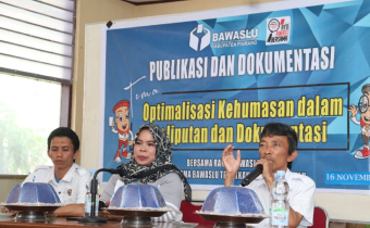 Kordiv HP2H himbau seluruh staf Bawaslu Pinrang bersinergi  Melaksanakan tugas kehumasan