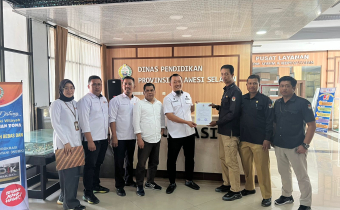 Bawaslu Pinrang Lakukan Pengawasan Langsung Terhadap Ijazah Calon Bupati dan Wakil Bupati