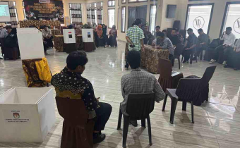 Simulasi Pemungutan dan penghitungan suara oleh Bawaslu Pinrang