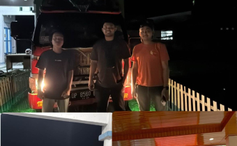 Pergeseran Logistik dari Kecamatan menuju Gudnag KPU di awasi oleh Panwaslu Kecamatan