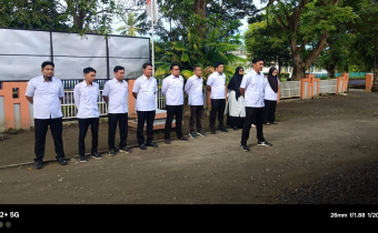 BAWASLU PINRANG GELAR APEL PAGI RUTIN UNTUK TINGKATKAN KEDISIPLINAN DAN SOLIDARITAS